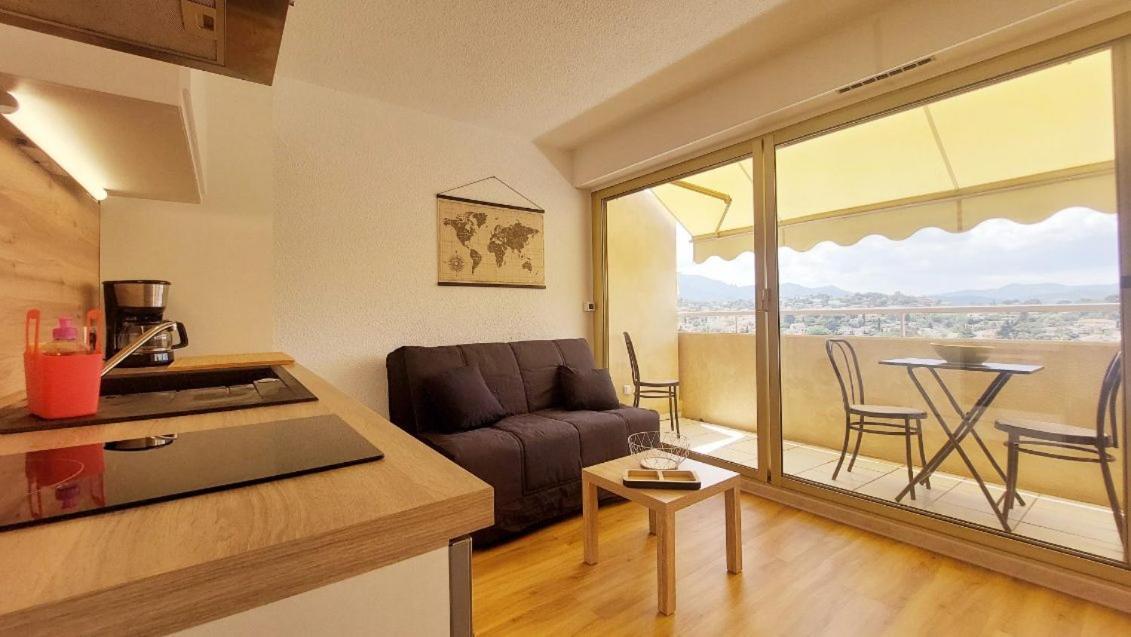 Studio Chez Nanie Residence Le Concorde Cannes Marina Mandelieu Dış mekan fotoğraf