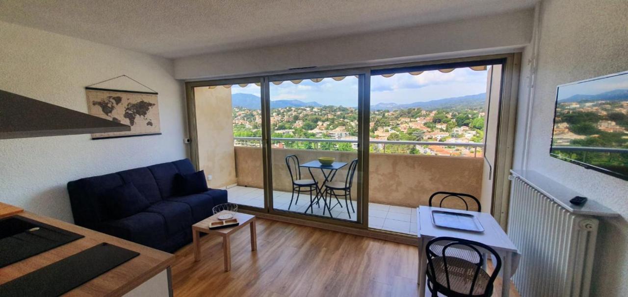 Studio Chez Nanie Residence Le Concorde Cannes Marina Mandelieu Dış mekan fotoğraf